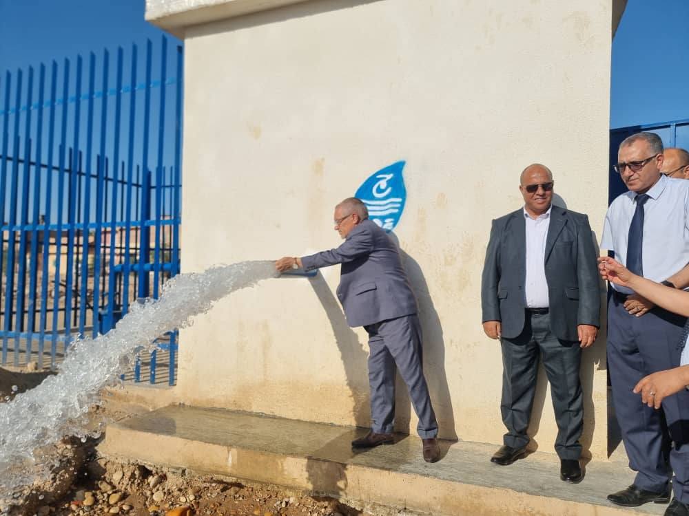 الاشراف على وضع حيز الخدمة لمشروع انجاز منقبين بعمق 150م.ط و 250 م.ط  وانطلاق مشروع انجاز و تجديد المجمعات الرئيسية للتطهير لمدينة بسكرة على مسافة 5770,00 م ط.