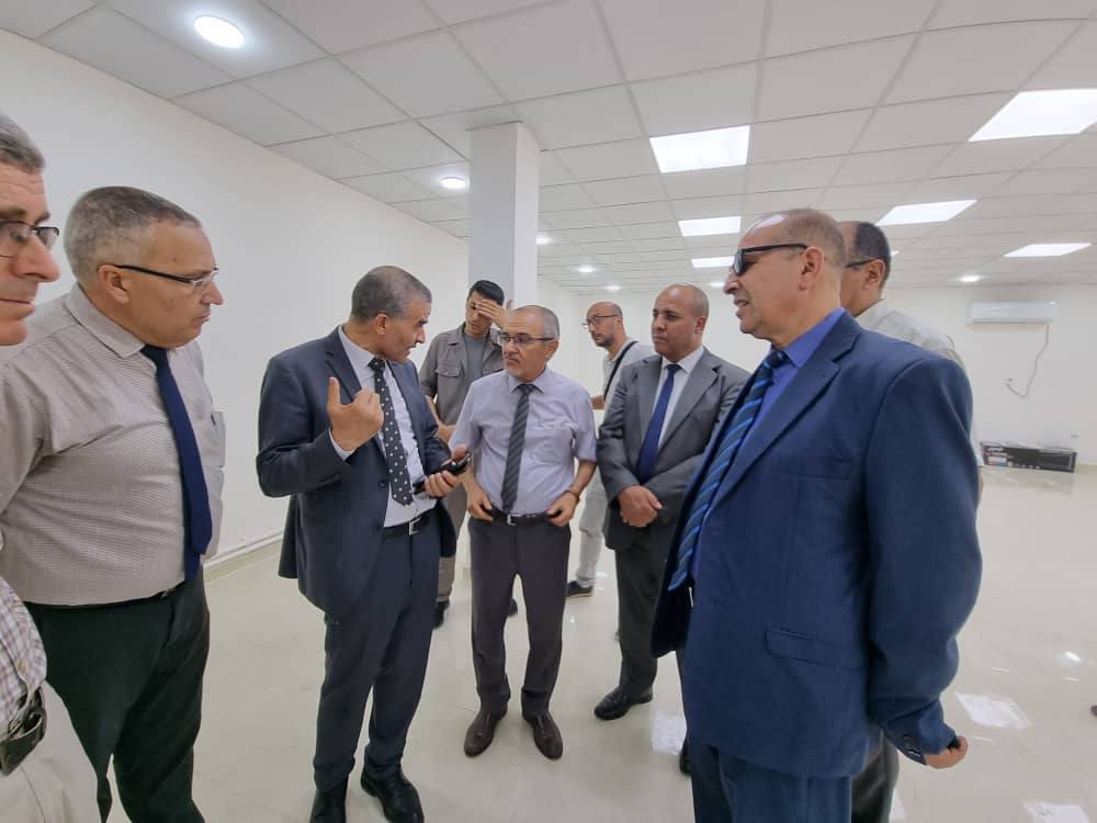 معاينة مشروع إعادة الإعتبار لمنشأة إدارية تقرر  تحويلها إلى فرع محكمة بدائرة القنطرة