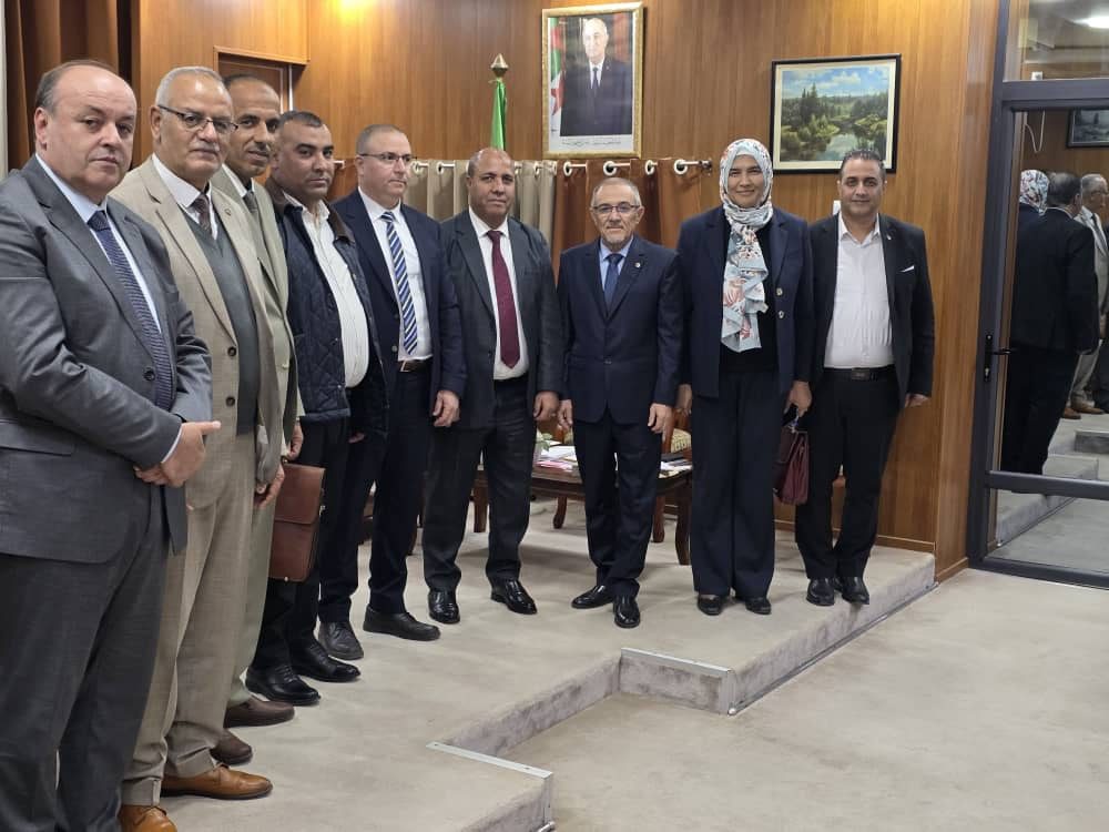 لقاء مع نواب البرلمان.