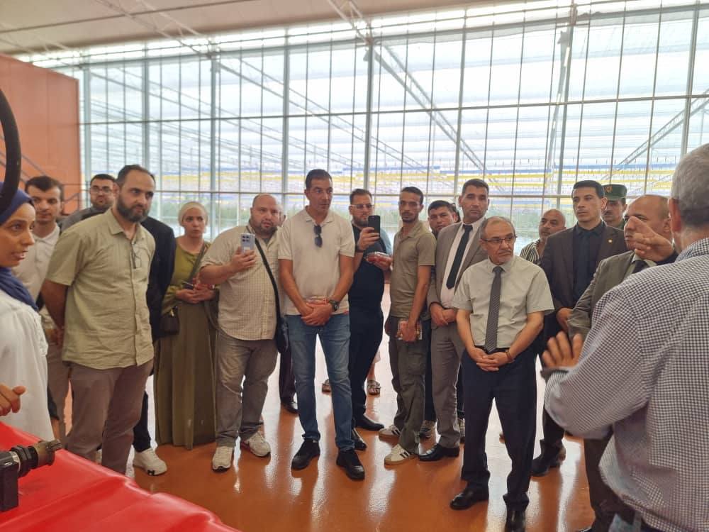 استقبال عدد من أفراد الجالية الوطنية بالخارج وزيارات ميدانية لبعض الوحدات الإنتاجية الناشطة بإقليم الولاية