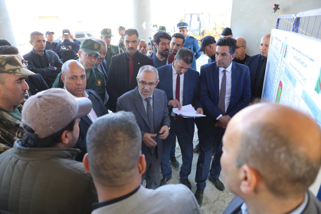 معاينة مختلف المشاريع المشاريع بمختلف البلديات